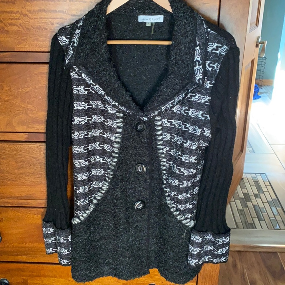 Beautiful boutique cardigan